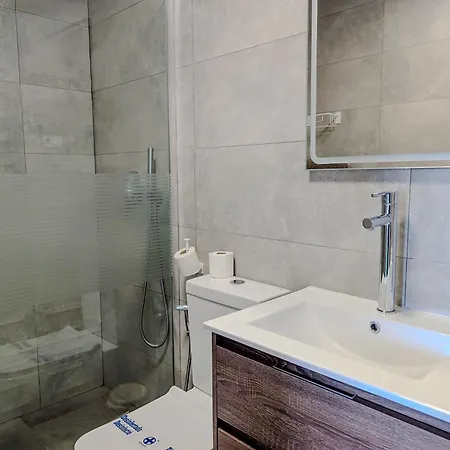 Torremar Luxe: Upscale 2bed By The Торремолинос