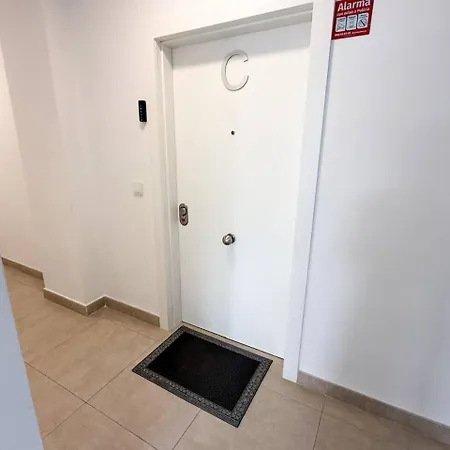 Appartement Torremar Luxe: Upscale 2bed By The