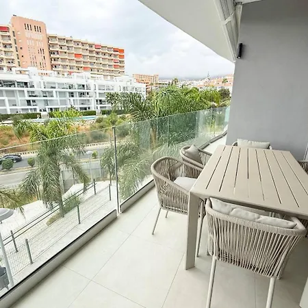 Torremar Luxe: Upscale 2bed By The